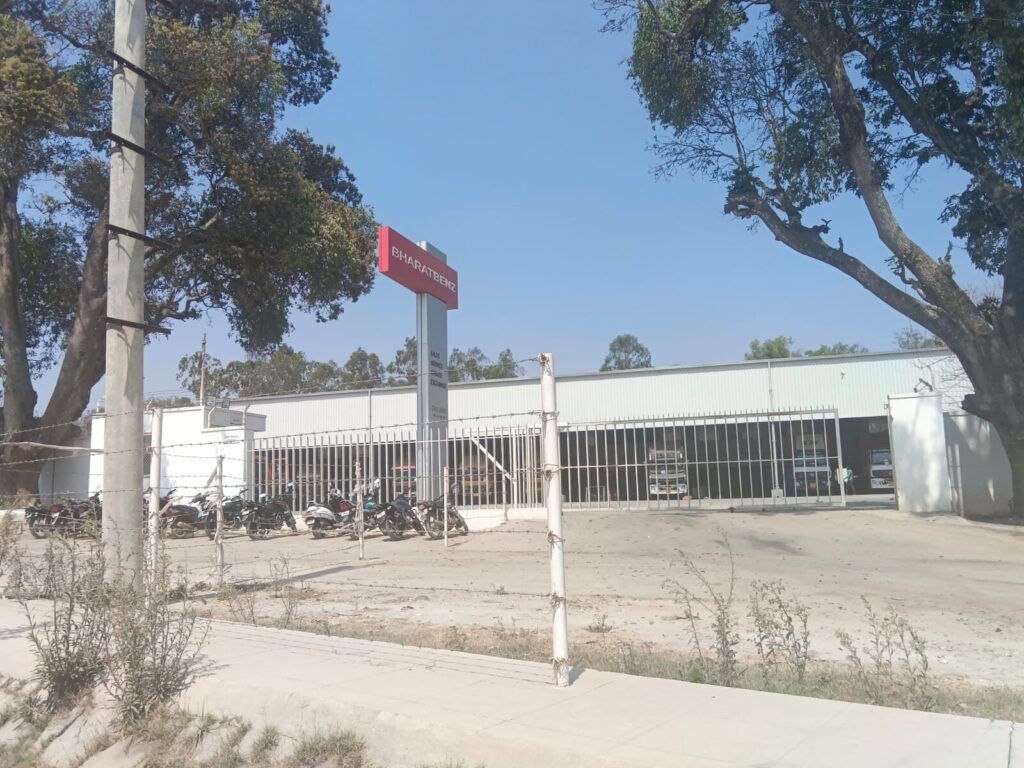 Bharatbenz Showroom in Hassan