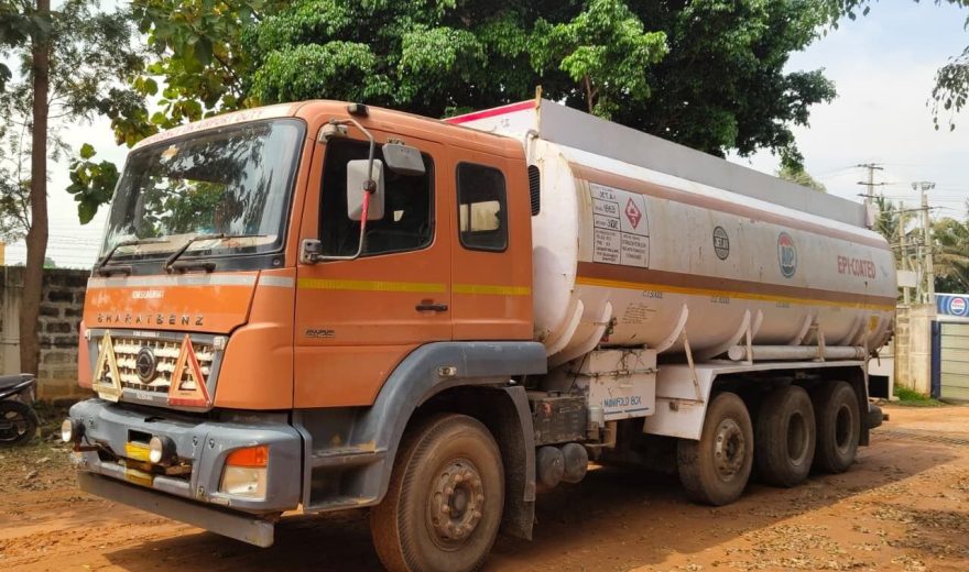 WhatsApp Image 2025-11-18 at 09.30.55