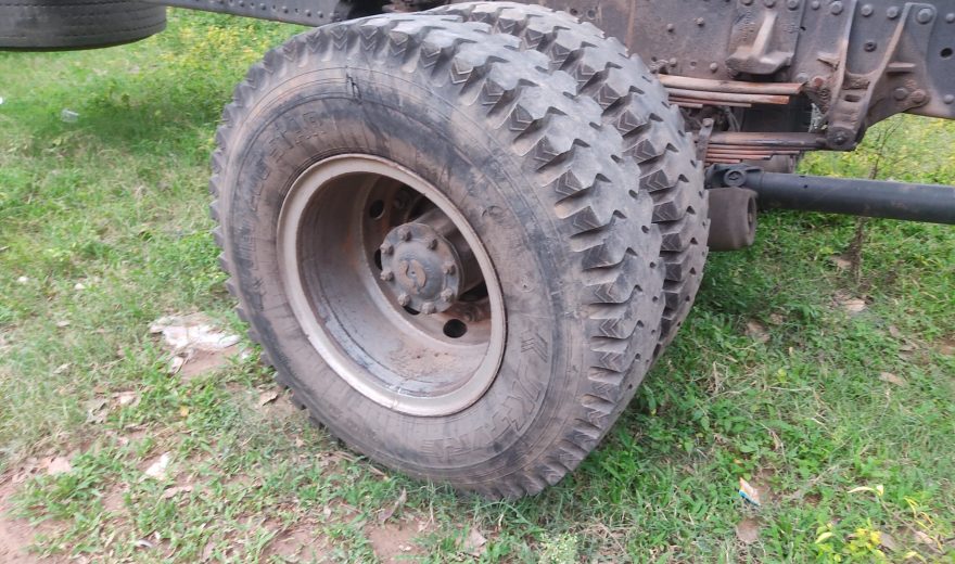 rear tyre right